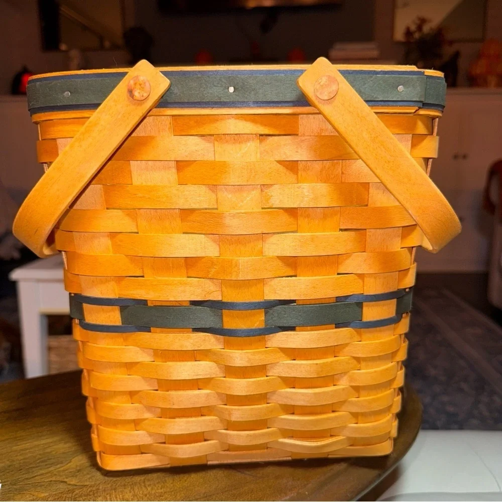 Longaberger 1996 - 1999 Collector’s Club Membership Basket Cottagecore Farmhouse